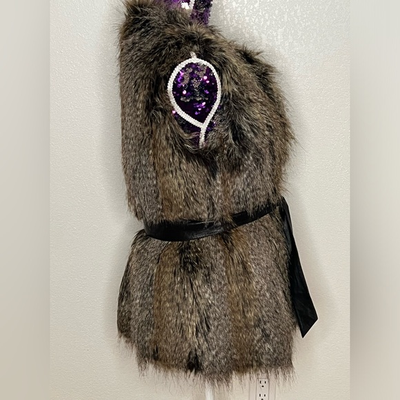 Trina Turk Fux Fur vest - Picture 2 of 9